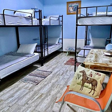 Tbil Home Hostel Тбилиси Экстерьер фото