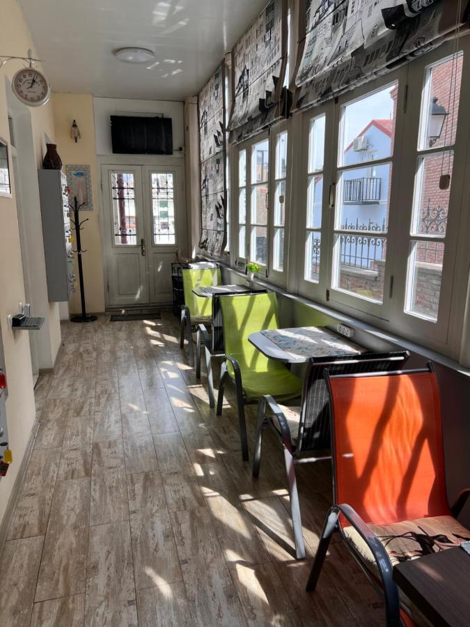 Tbil Home Hostel Тбилиси Экстерьер фото